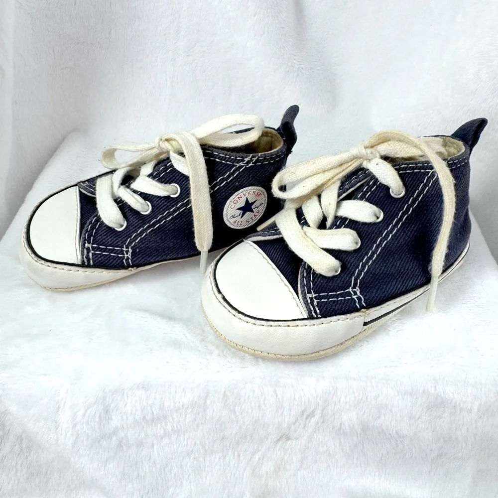 Converse All Star Chuck Taylors High Top Baby Sneakers Crib Shoes Navy Blue